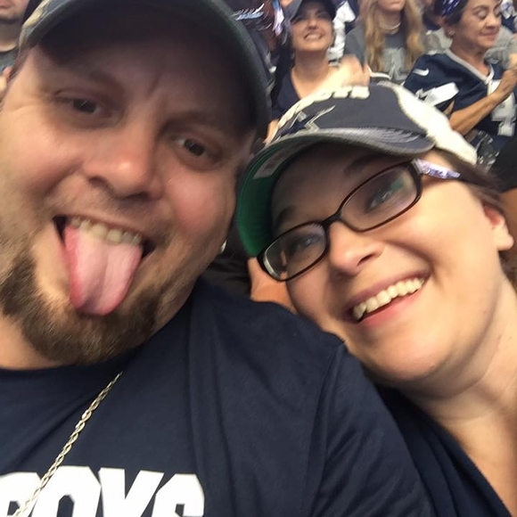 Meet your Posher, Tiffany - Picture 1 of 1